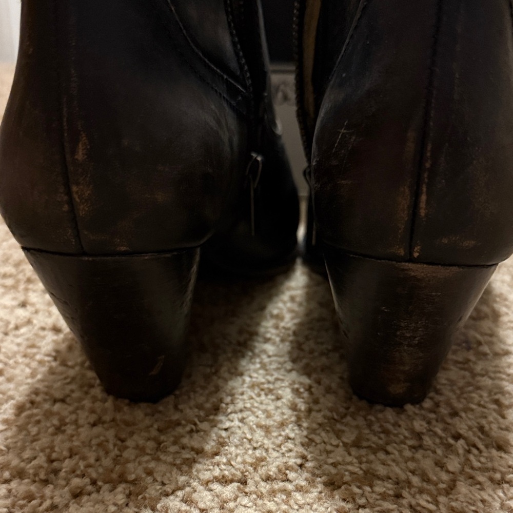 🍁 Frye: Reina Bootie - Picture 7 of 9